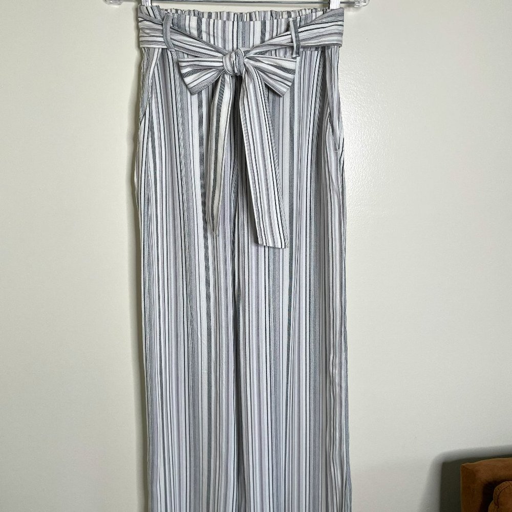 Banana Republic Striped Wide Leg Pants, White/Gray, Size 8